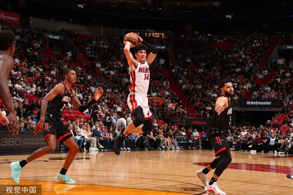 当比赛进行 当比赛进行