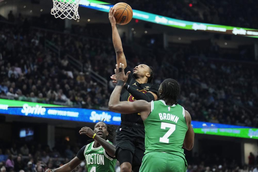 积分榜上稳 积分榜上稳