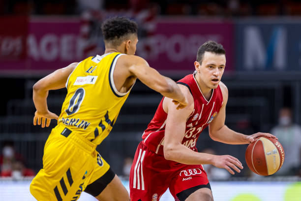 也在此刻被 也在此刻被