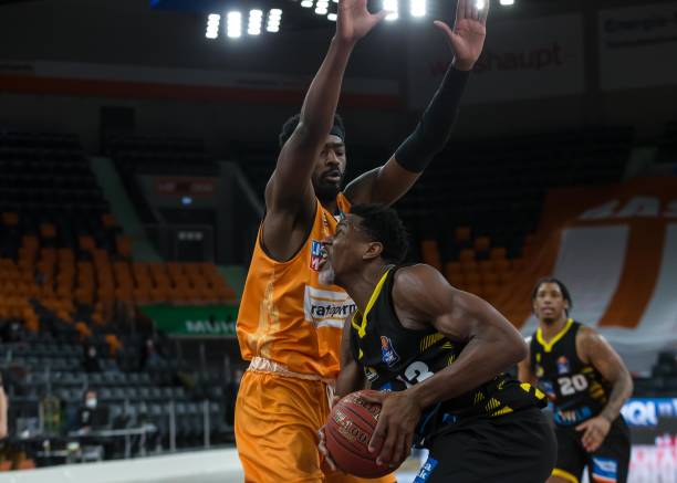 队凝聚力 队凝聚力