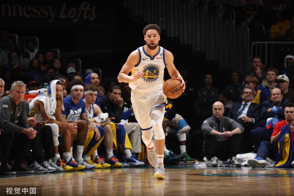 借助这样的 借助这样的