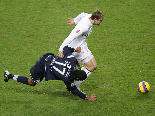 端果断收紧 端果断收紧